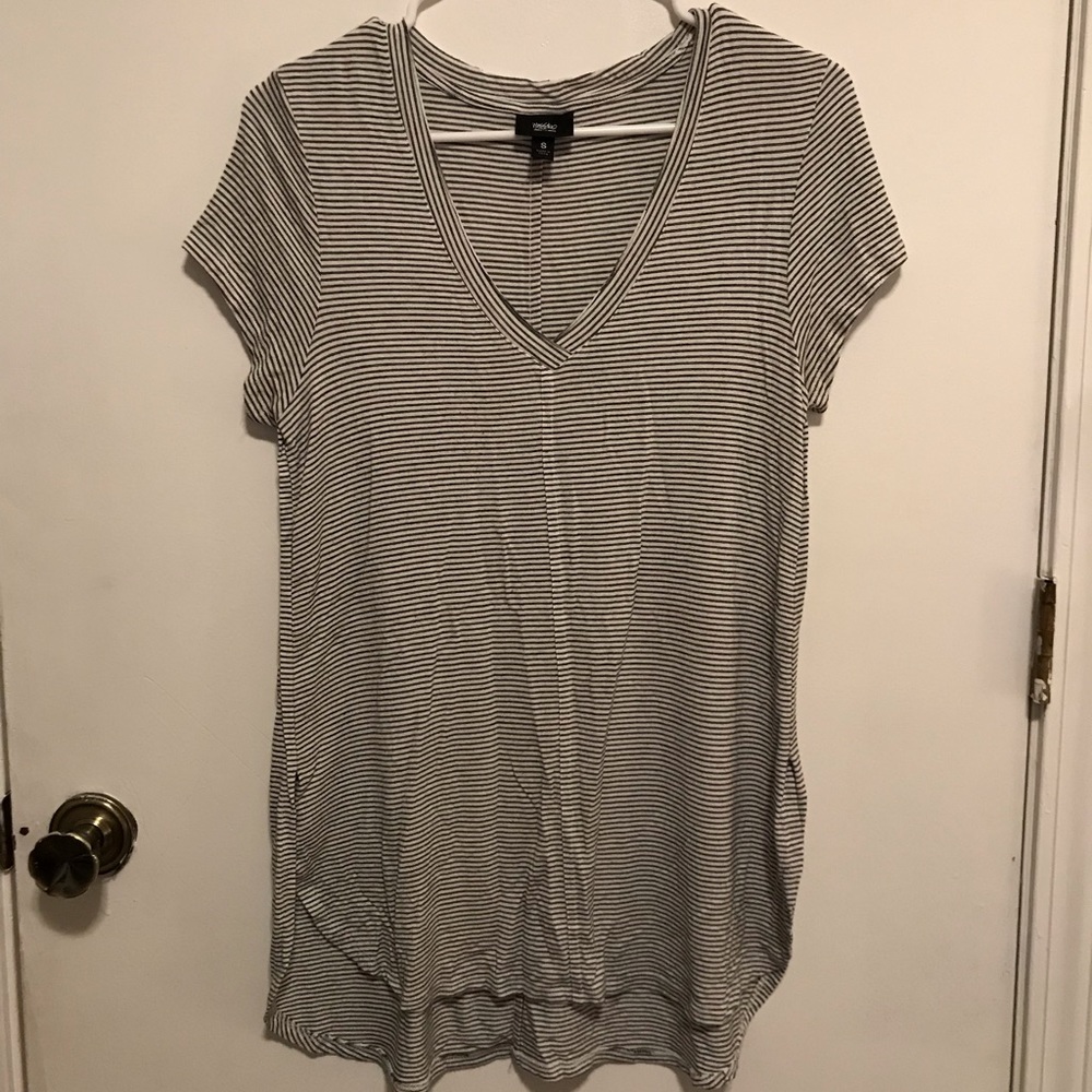 Black and white striped t-shirt
